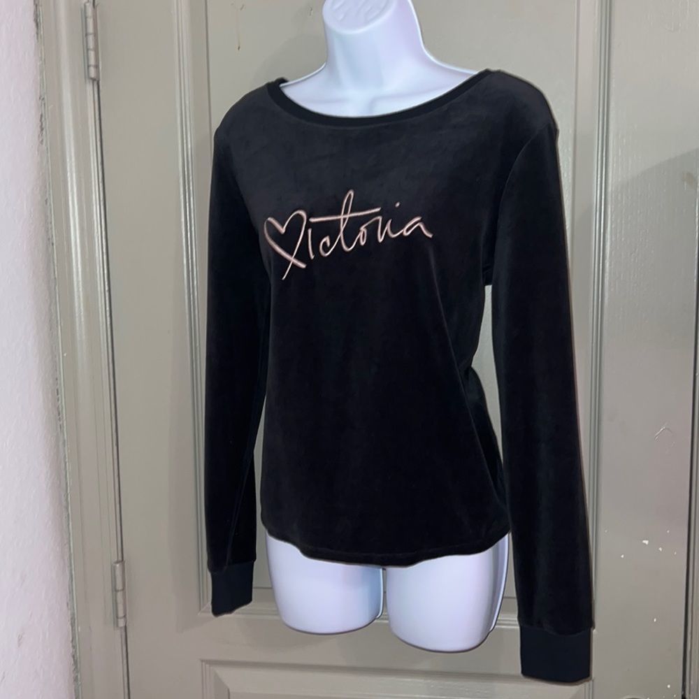 𝅺victoria secret long sleeve blouse
